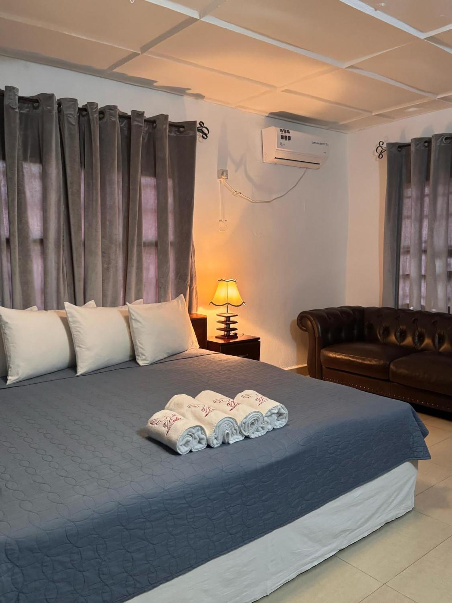 Paloma Guest House Kenema Ngoại thất bức ảnh